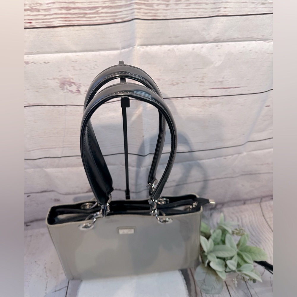 Biejo Classic  Elegant Metallic Taupe and Black Shoulder Tote Bag - Picture 3 of 14